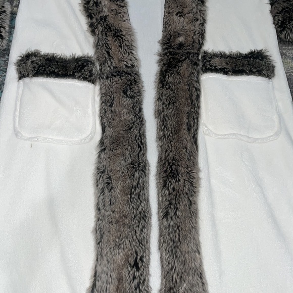 Pottery Barn Faux Fur Robe - Picture 2 of 8